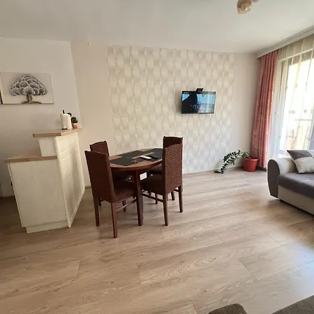 Okolchitsa - Stylish And Cozy Apartamento *