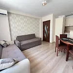 Okolchitsa - Stylish And Cozy Apartamento *