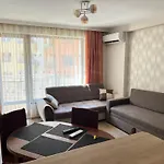 Apartamento Okolchitsa - Stylish And Cozy Varna