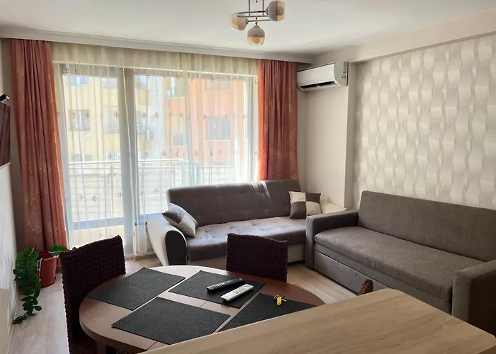 Apartment Okolchitsa - Stylish And Cozy Varna