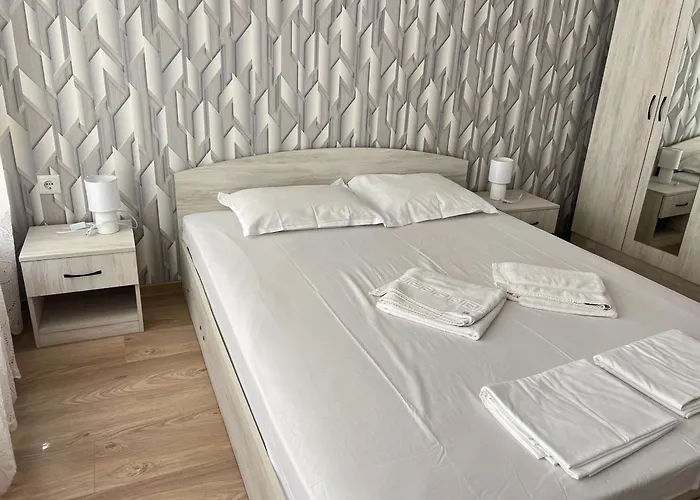 Okolchitsa - Stylish And Cozy